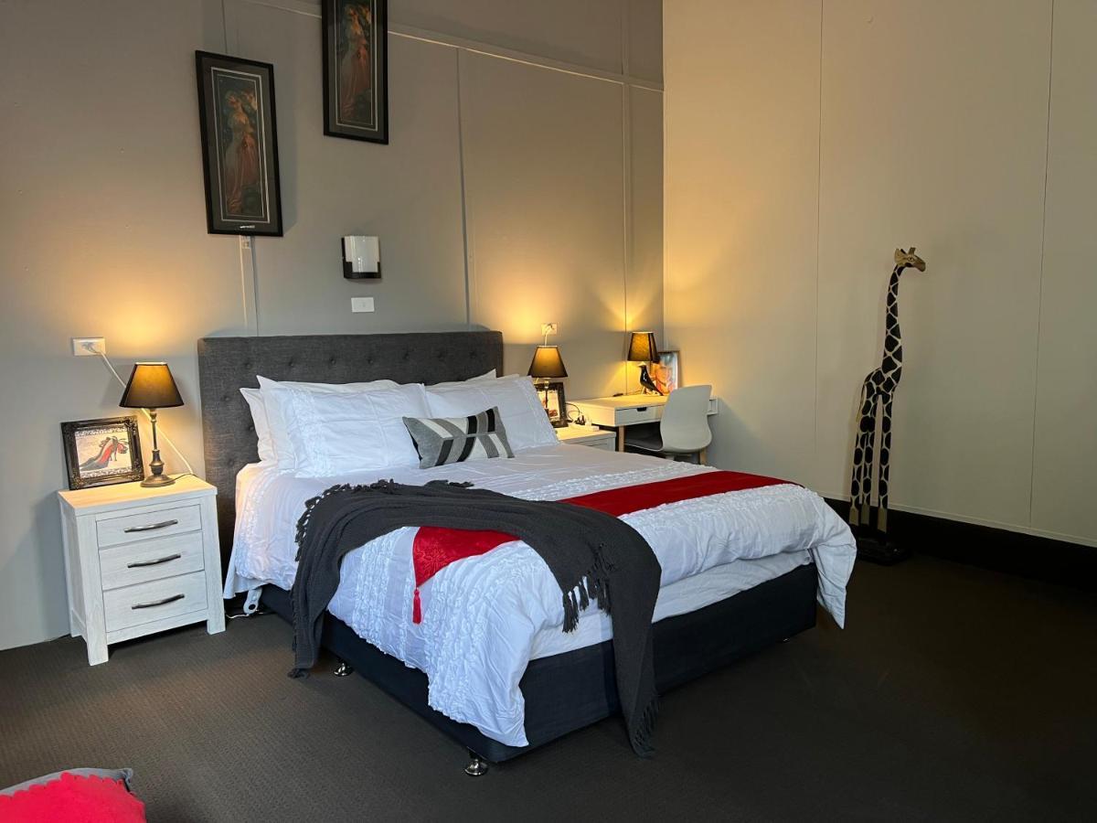 אורבוסט Longhorn Ranch Apartments מראה חיצוני תמונה