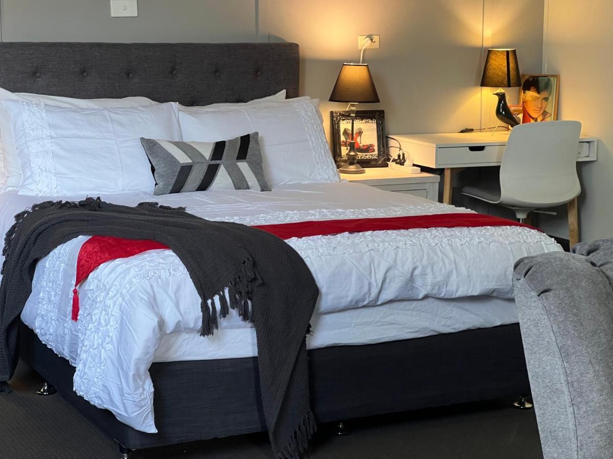 אורבוסט Longhorn Ranch Apartments מראה חיצוני תמונה